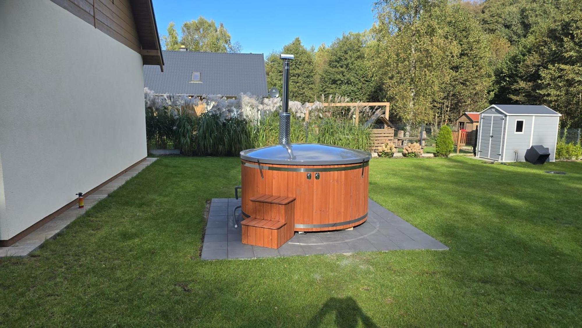 Domek Lipowy Balia-Jacuzzi Sasino Eksteriør billede